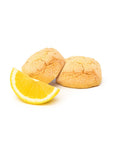 Canistrelli au citron, biscuits corses artisanaux dorés et croustillants avec tranche de citron