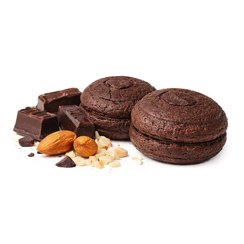 Macarons provençaux au chocolat et aux amandes, biscuits artisanaux moelleux et riches en cacao